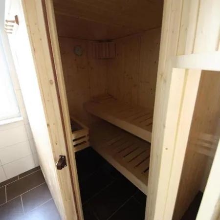 Tatil Evi K72 - Schickes Mit Sauna, Garten & Sonnenterrasse In Roebel / Mueritz